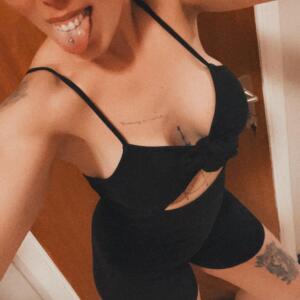Mzelle-chewiee MYM