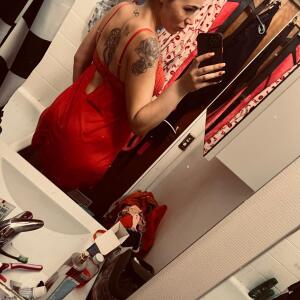 Mzelle-chewiee MYM