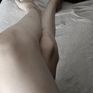 Naeva_feet_ MYM