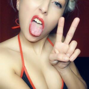 Natacha_blondie MYM