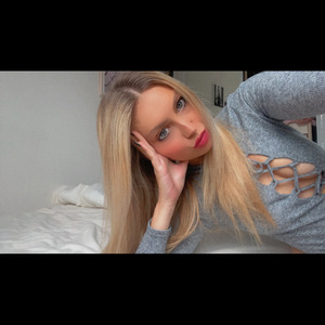 Naughtymallaury MYM