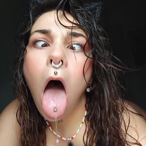 Neko_chan MYM