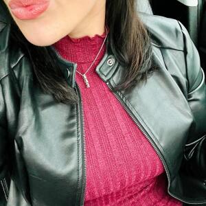 Nenettebrunette_curvybody MYM