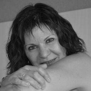 Newbookphoto MYM