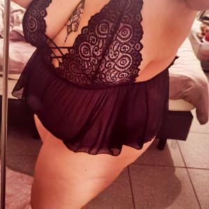 Nina_26 MYM