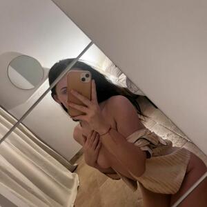 Nina_2708 MYM