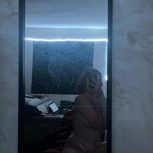Nina_mgl MYM