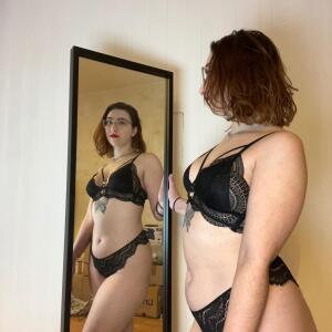 Nina_mgl MYM