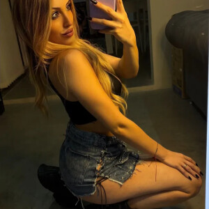 Nina_paradis MYM