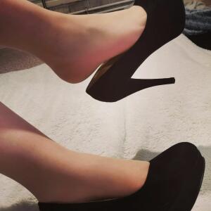 Ninafrenchfeet MYM