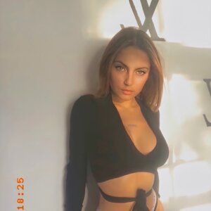 Nini_ MYM