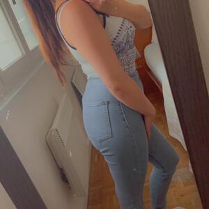 Ninou25 MYM