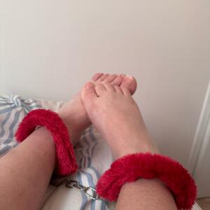 Nous_pieds_ MYM