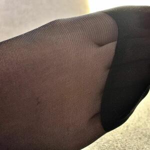 Nylon-footjob-aline MYM