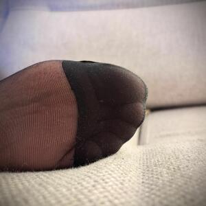 Nylon-footjob-aline MYM