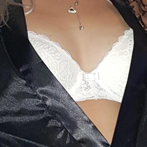 Olivia_wife MYM