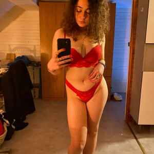 Onlyayla MYM