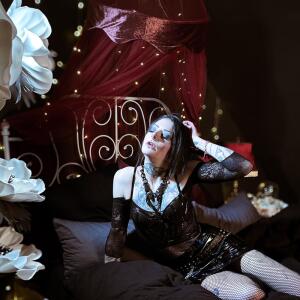 Ophelia_cockfield MYM