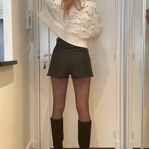 Parisbutterfly MYM