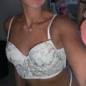 Pauline_fln MYM