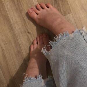 Paymyfeet MYM