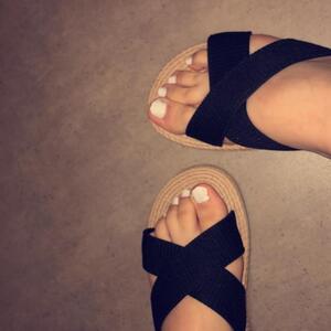 Paymyfeet MYM