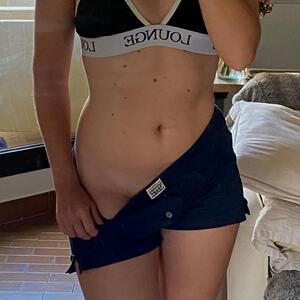Petite_blonde_ MYM