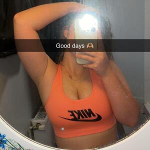 Petite_cerise21 MYM