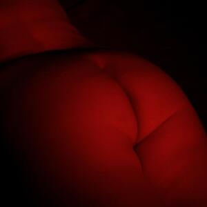 Petite_ronde_blonde_hot MYM