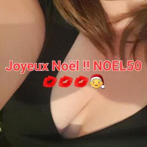 Petite_ronde_blonde_hot MYM