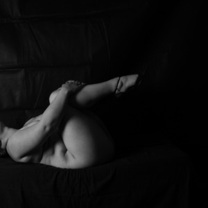 Petite_ronde_blonde_hot MYM