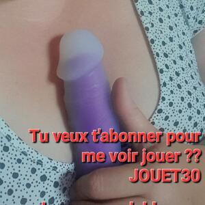 Petite_ronde_blonde_hot MYM