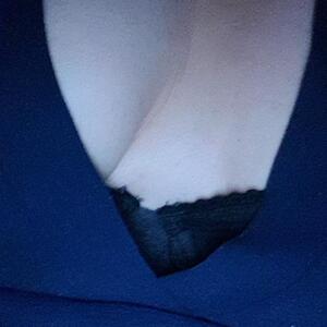 Petite_ronde_blonde_hot MYM