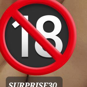 Petite_ronde_blonde_hot MYM