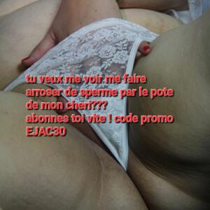 Petite_ronde_blonde_hot MYM