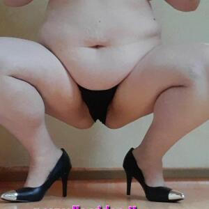 Petite_ronde_blonde_hot MYM