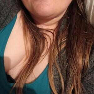 Petite_ronde_blonde_hot MYM