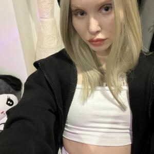Petite_yvana MYM