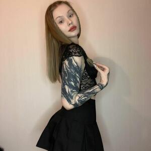 Petite_yvana MYM