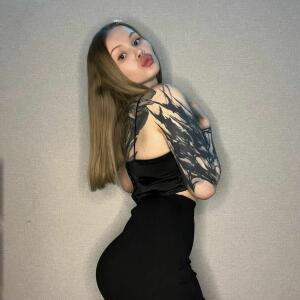 Petite_yvana MYM