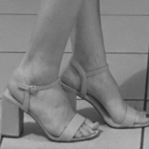 Pied_defemmes_ MYM