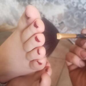 Pieds-76 MYM