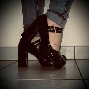 Pieds_d_alix MYM