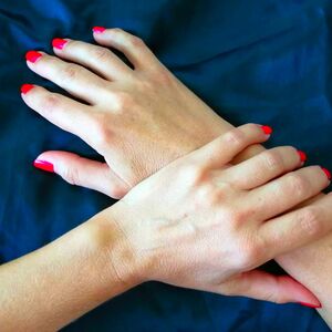 Pieds_desires MYM