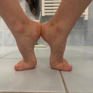 Pieds_footmoyen MYM