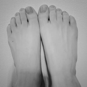Pieds_mains_liees MYM