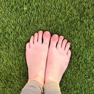Pieds_nus700 MYM