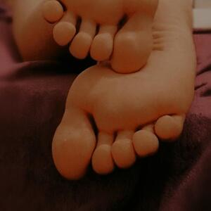 Piedsgirly-feet MYM