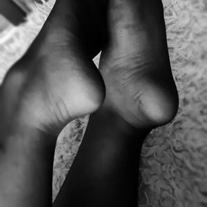 Piedsgirly-feet MYM