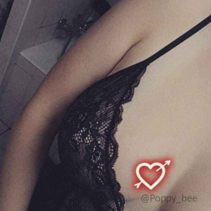 Poppy_bee35 MYM